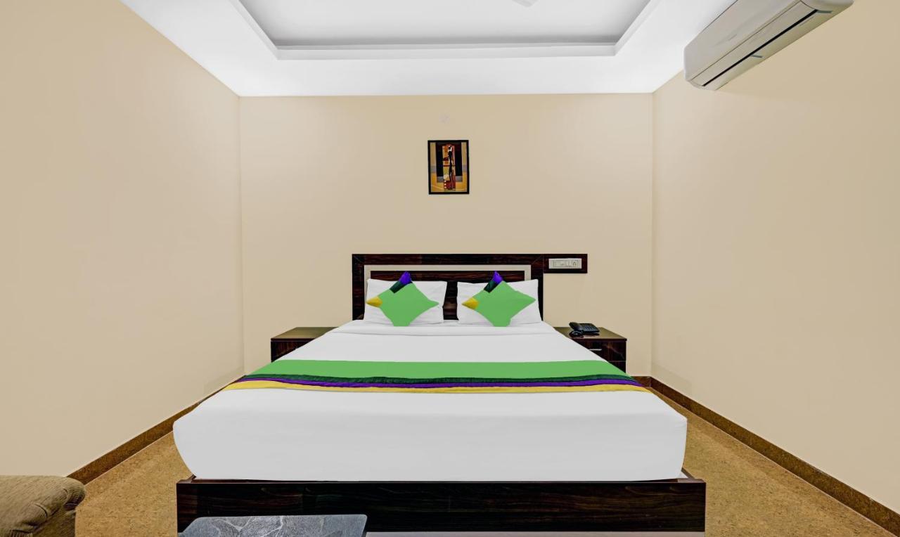 Collection O Royal Suites Bangalore Dış mekan fotoğraf